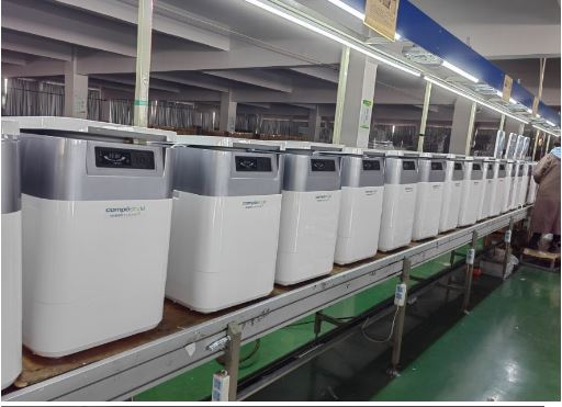 Linea di produzione CompoStyle® — macchine SGC pronte per la distribuzione